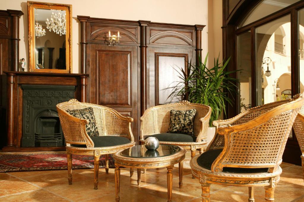 Posezení v ubytování Arena Regia Hotel & Spa - Marina Regia Residence