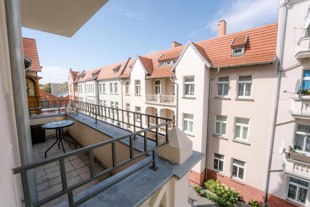 Balkon lub taras w obiekcie Cosy Balcony Apartment