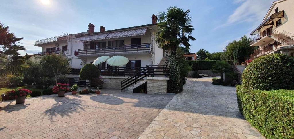 Zahrada ubytování Apartment Malinska, Krk 12
