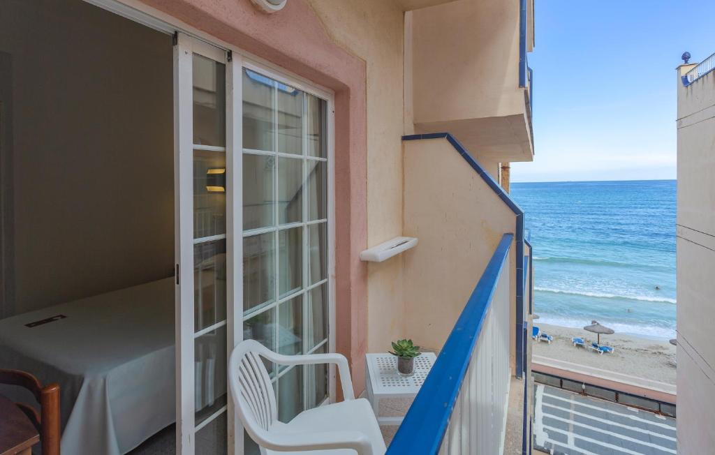 JS Horitzó - Double Room With Balcony And Lateral Sea View