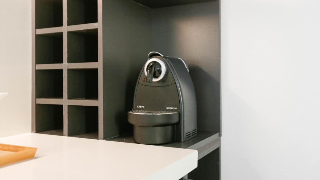 Luxury Central Suite 1 (3min Beach) - Image 5