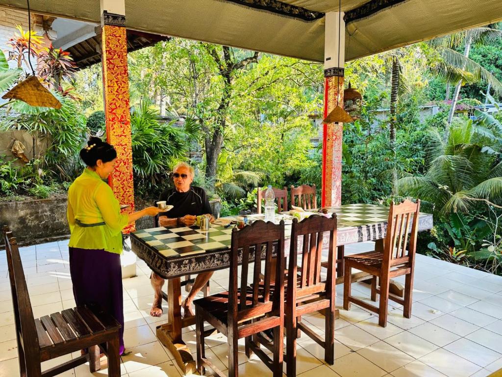 Zahrada ubytování Pondok Wisata Grya Sari
