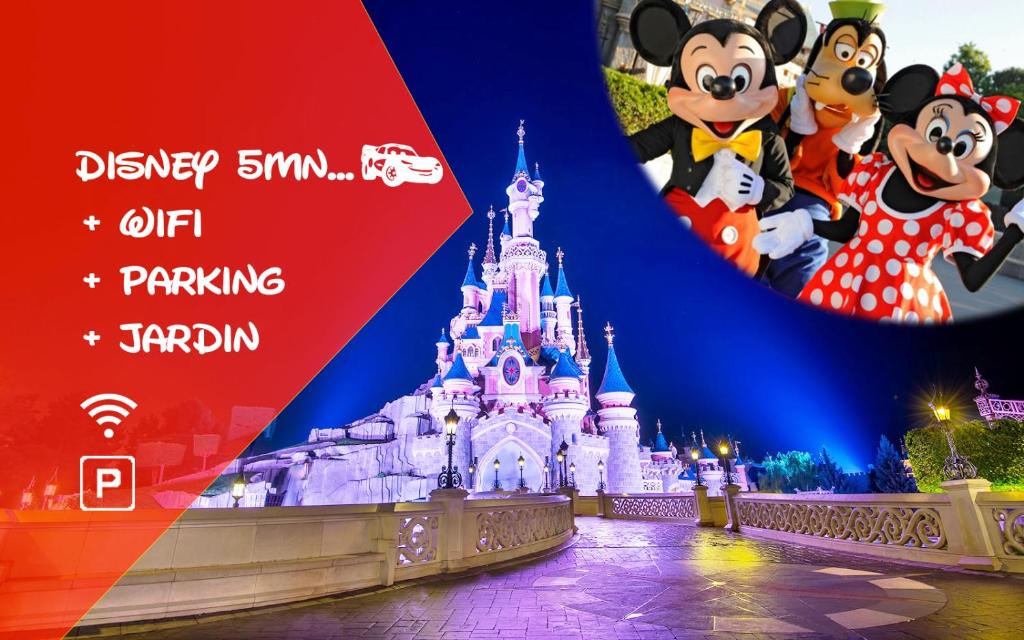 una foto del castillo de Cenicienta con parque Mickey en Aladdin and Jasmine's near Disney, en Chalifert