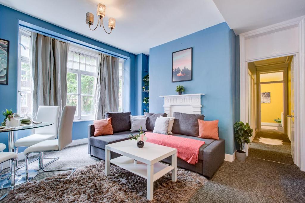 Oxford Street Mayfair Family Apartment, London (updated prices 2024)