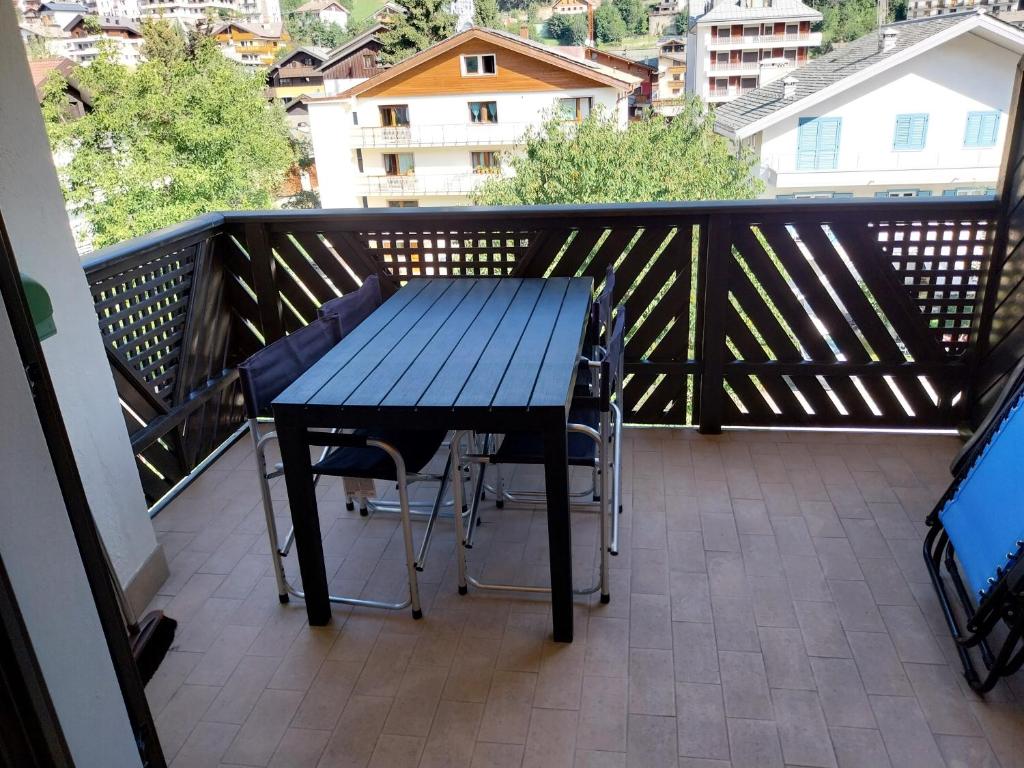 Balkón alebo terasa v ubytovaní BERTUZZI HOMES "Bertuzzi Luxury Chalet"