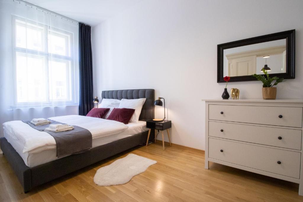 Stay Inn Apartments Krakovska - 1