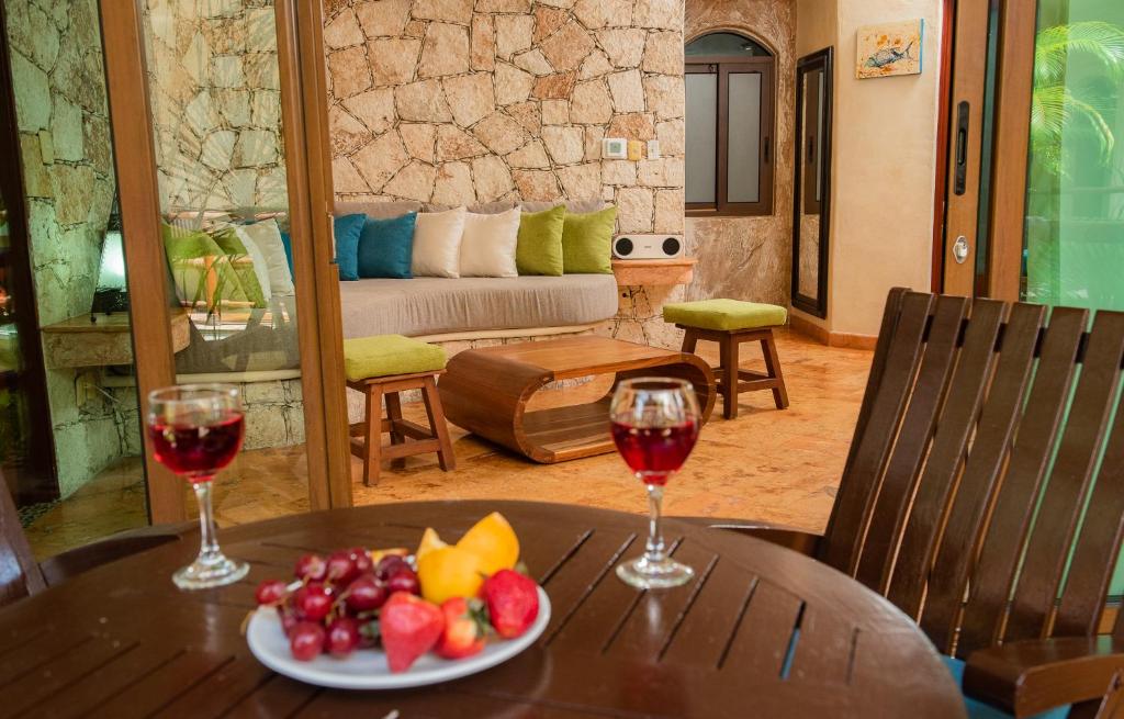 Villas Sacbe Condo Hotel and Beach Club