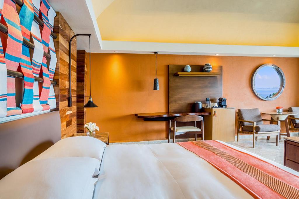 Postel nebo postele na pokoji v ubytování Hyatt Ziva Puerto Vallarta - All Inclusive