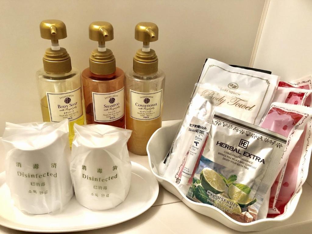 Sunwest Hotel Sasebo - Vacation STAY 22075vで提供されているドリンク