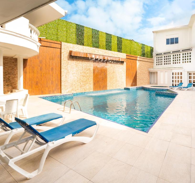 Bazén v ubytování Hotel Americas San Andres Islas Colombia nebo v jeho okolí