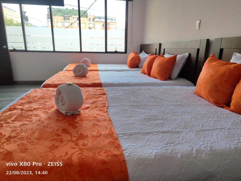 Postel nebo postele na pokoji v ubytování Hotel Kristal Ferial