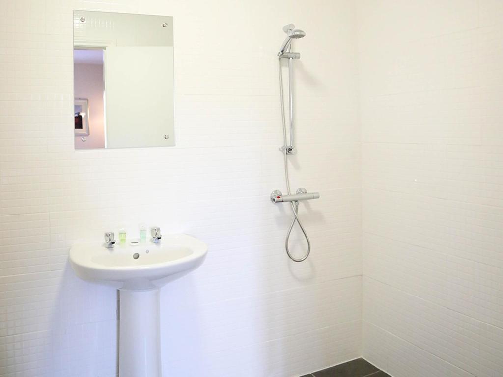 Cuttle Bridge Inn Hotel - NEC / Birmingham Airport - Standard Familienzimmer