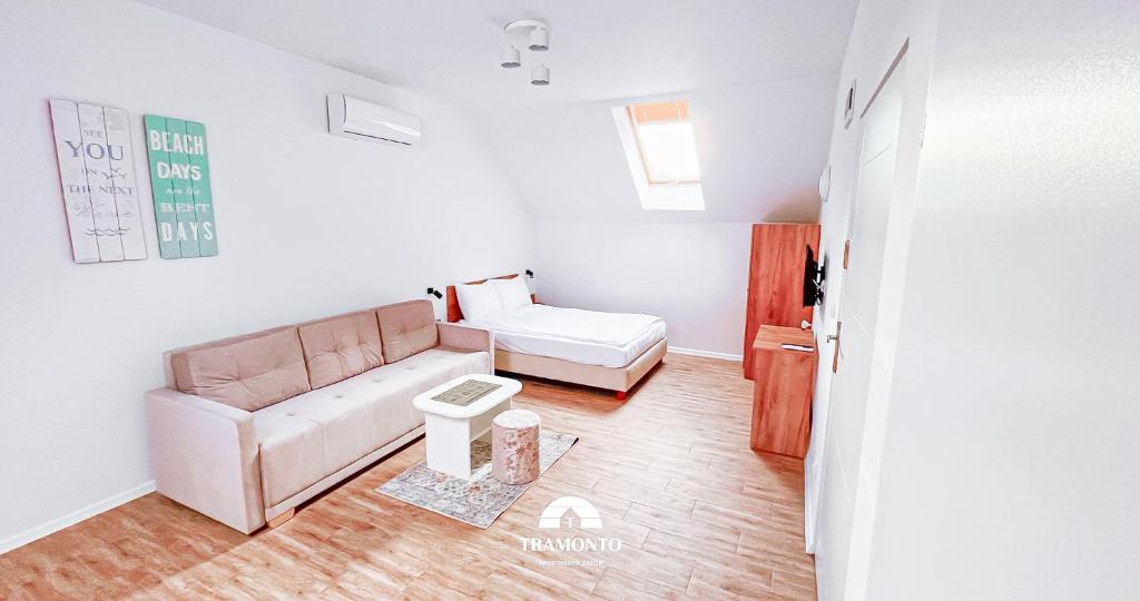 Tramonto Apartments Zator Przeciszów - Habitación Cuádruple Con Baño