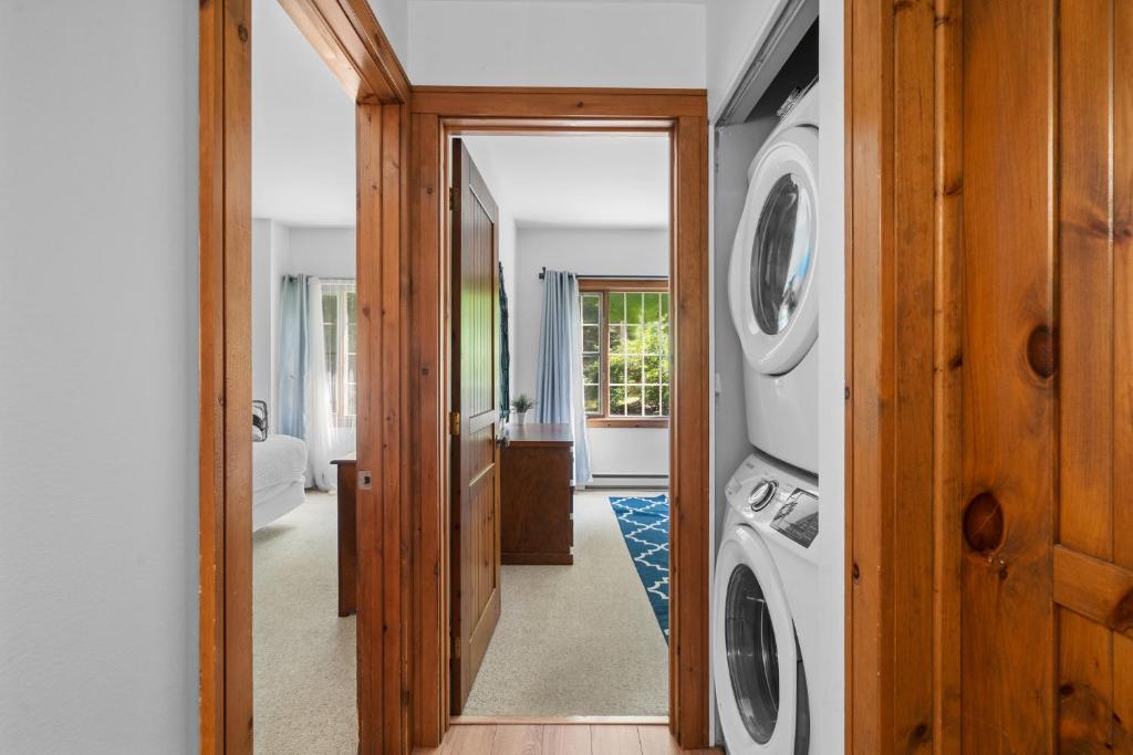 Fotografie z fotogalerie ubytování Les Falaises Tremblant - Ski Inout Condo W2bdrs v destinaci Mont-Tremblant