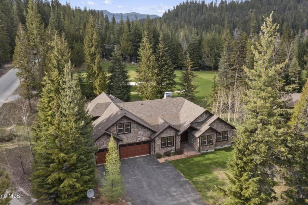 Beautiful Priest Lake Home on the Golf Course, Vans Corner – Updated 2023  Prices