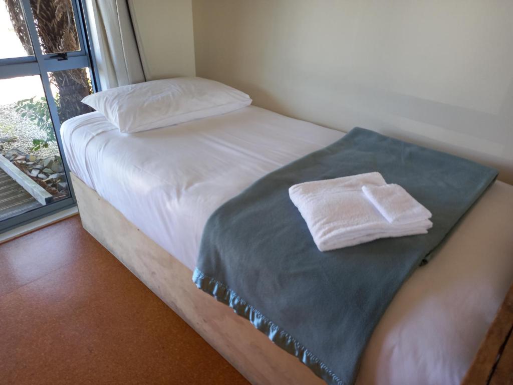 Raglan West Accommodation Units - Resim 9