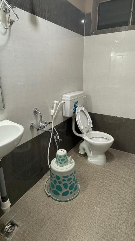 Koupelna v ubytování Hotel Sugam Karaikudi