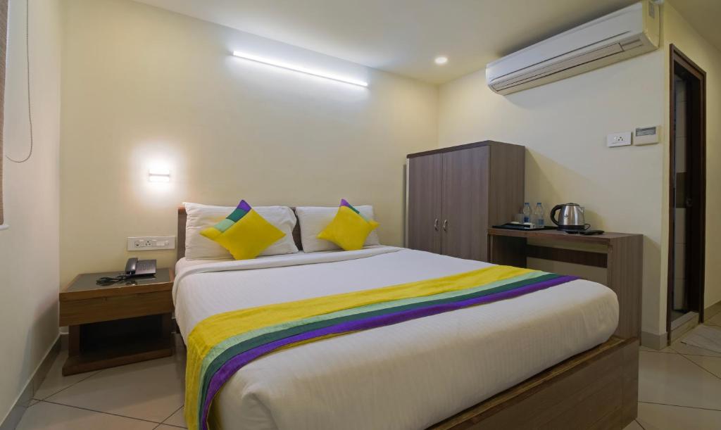 Postel nebo postele na pokoji v ubytování Itsy Hotels N Square
