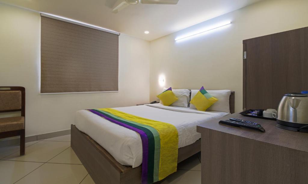 Postel nebo postele na pokoji v ubytování Itsy Hotels N Square