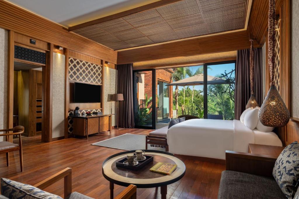 Garrya Bianti Yogyakarta - Villa Mit Kingsize-Bett Und Poolblick