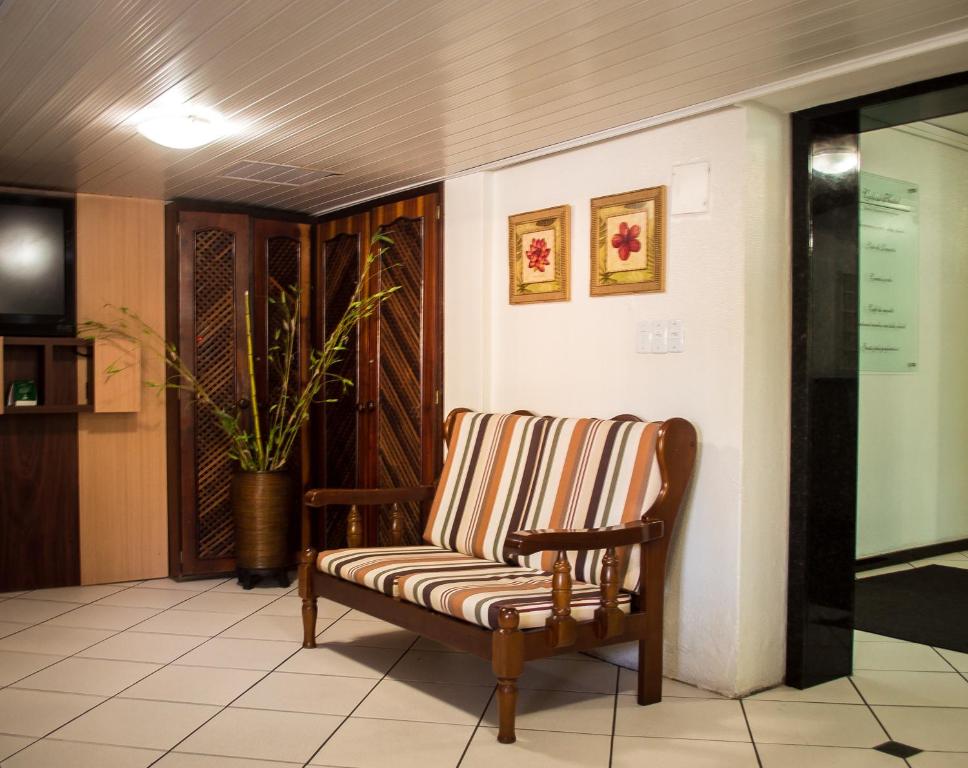 Colossi Hotel  Colossi Hotel