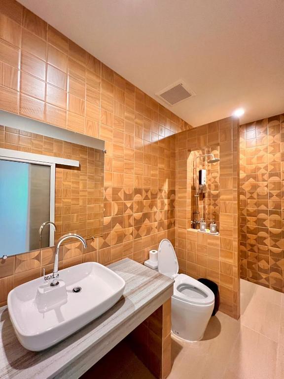 Por poshtel Kanchanaburi - 12