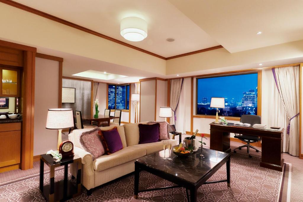 Imperial Hotel Tokyo - Park View Corner Suite Twin