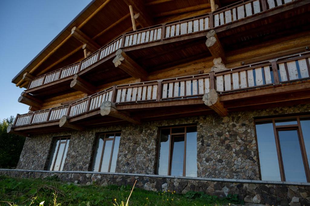 Balkón nebo terasa v ubytování Шале PARADISE