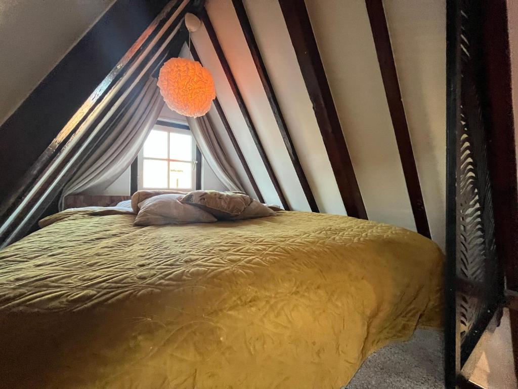 The Enlightened House Luxury Suites - Resim 40