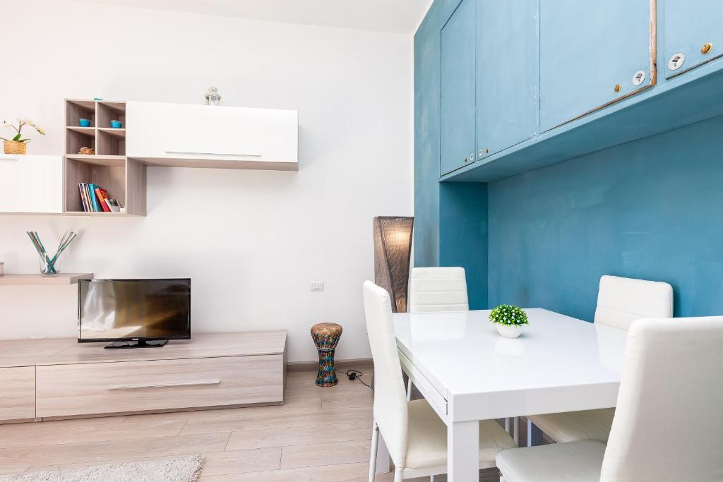 Posedenie v ubytovaní Apartment near to San Peter Vatican JOYA ROMA