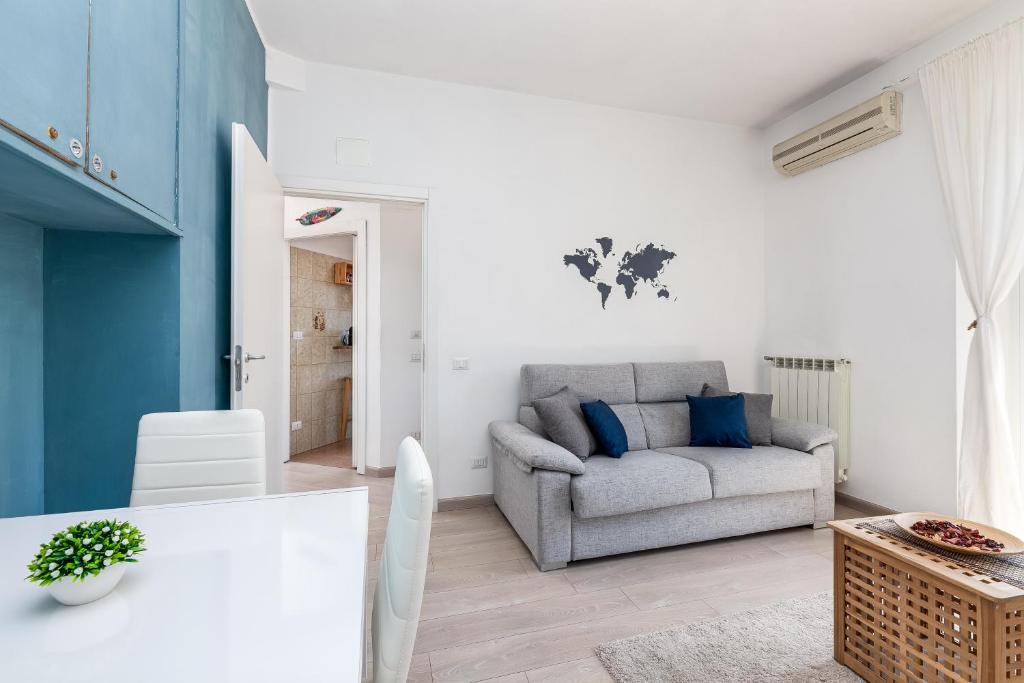 Posedenie v ubytovaní Apartment near to San Peter Vatican JOYA ROMA