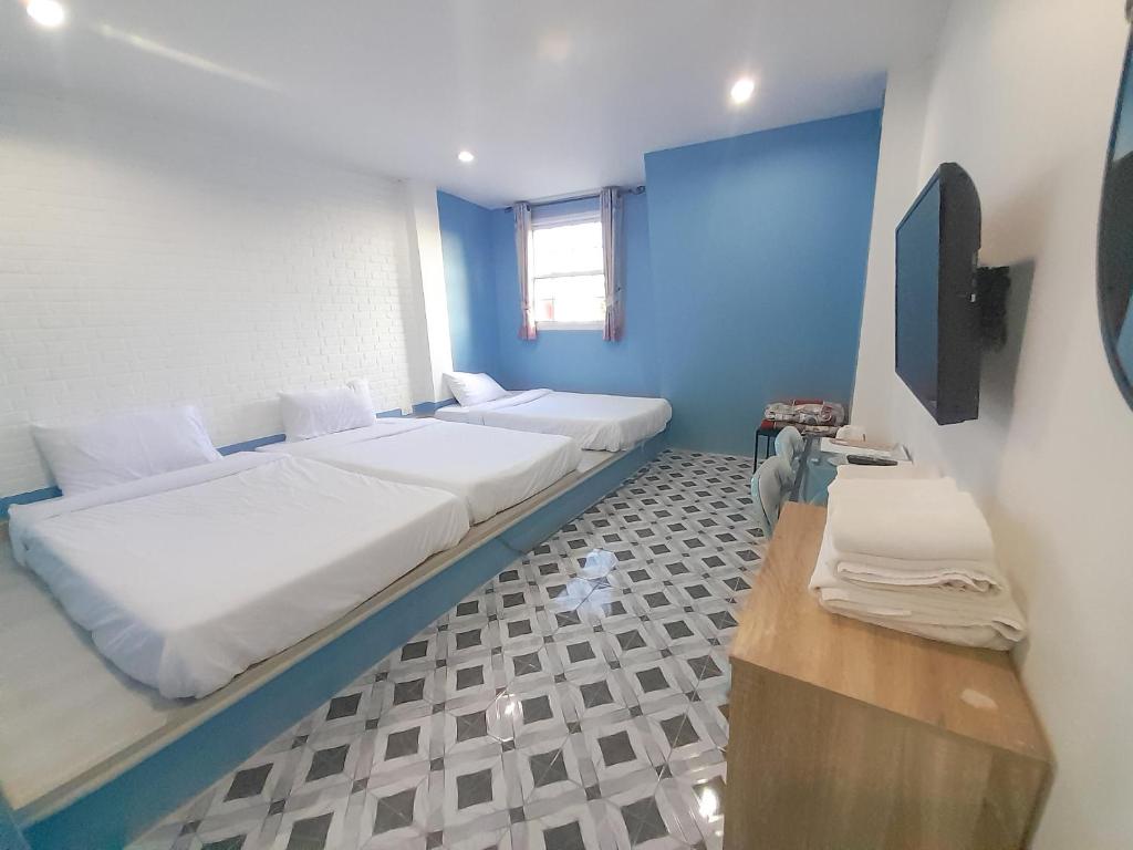 ณ บ้านแม่ รีสอร์ท - Standard Triple Room