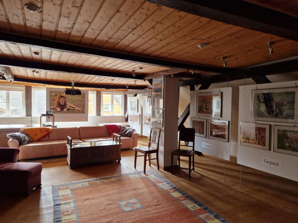 Ein Sitzbereich in der Unterkunft Kötterhof