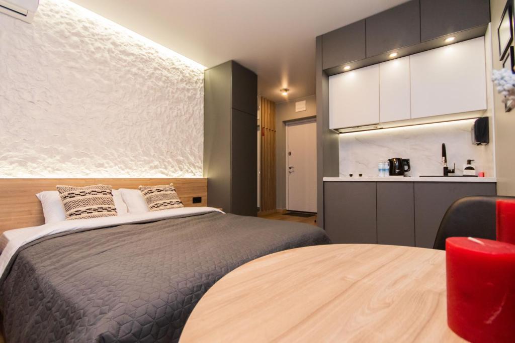 Апартаменти MYFREEDOM Obolon, 10 хвилин до історичного Подолу фото 4