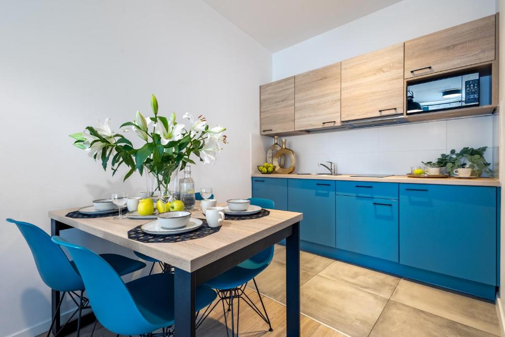 Apartament24 Stare Miasto Wrocław - One-Bedroom Apartment - 3-4 Garbary Street