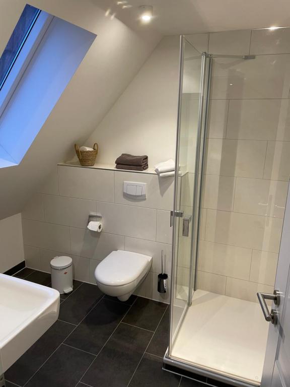 Berggasthof Tönsblick - Double Room With Private Bathroom
