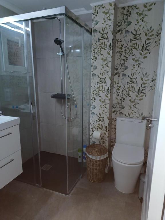A bathroom at Casa Raposeira