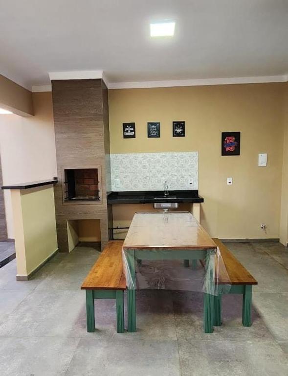 Stolní tenis v ubytování Casa em Brotas nebo okolí