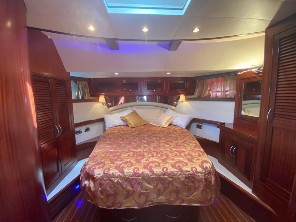 Yachts Abati Cabina Queen