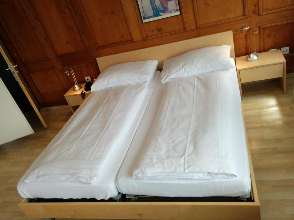 Posteľ alebo postele v izbe v ubytovaní Hotel Terminus