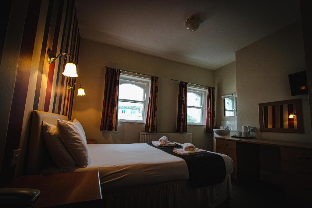 Chatsworth House Hotel - 