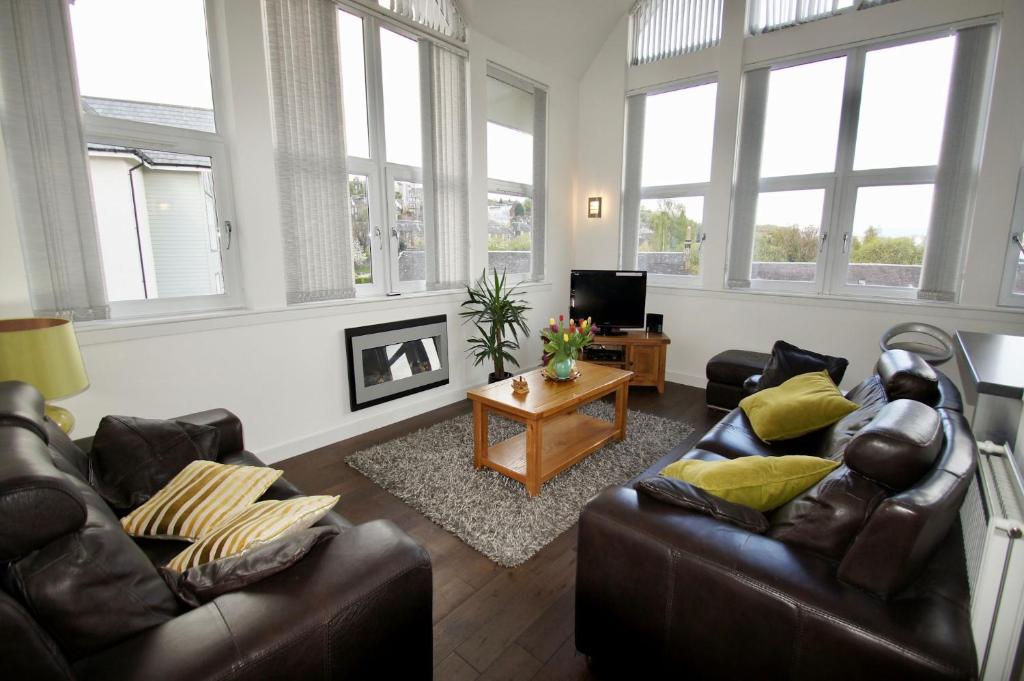 Penthouse Apartment, Stirling (updated prices 2024)