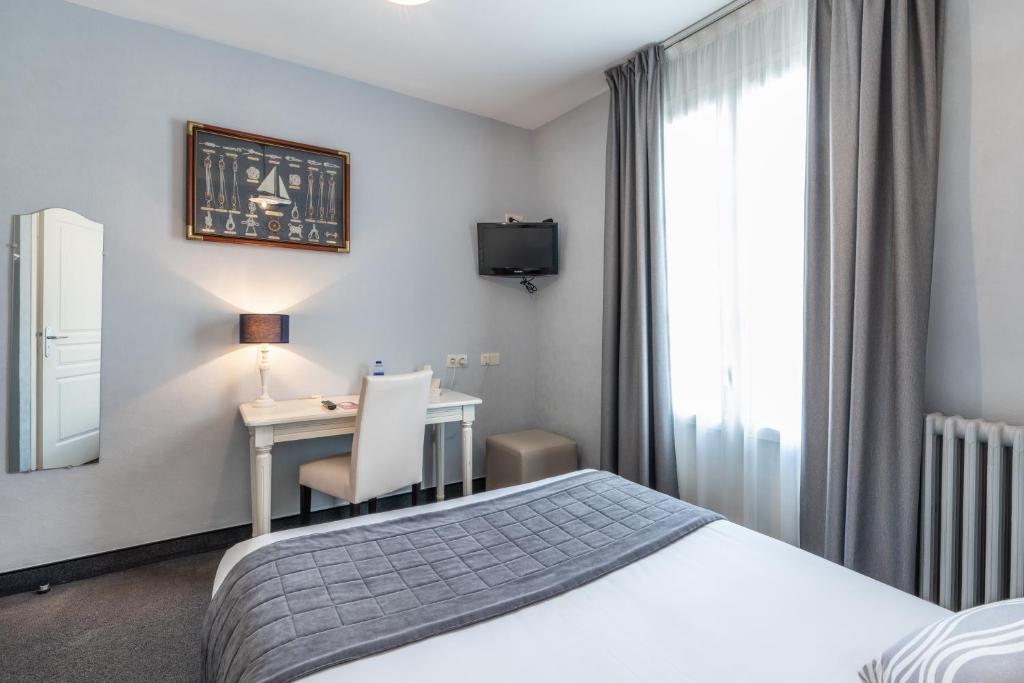 Logis Hotel des Ducs - Habitación Individual