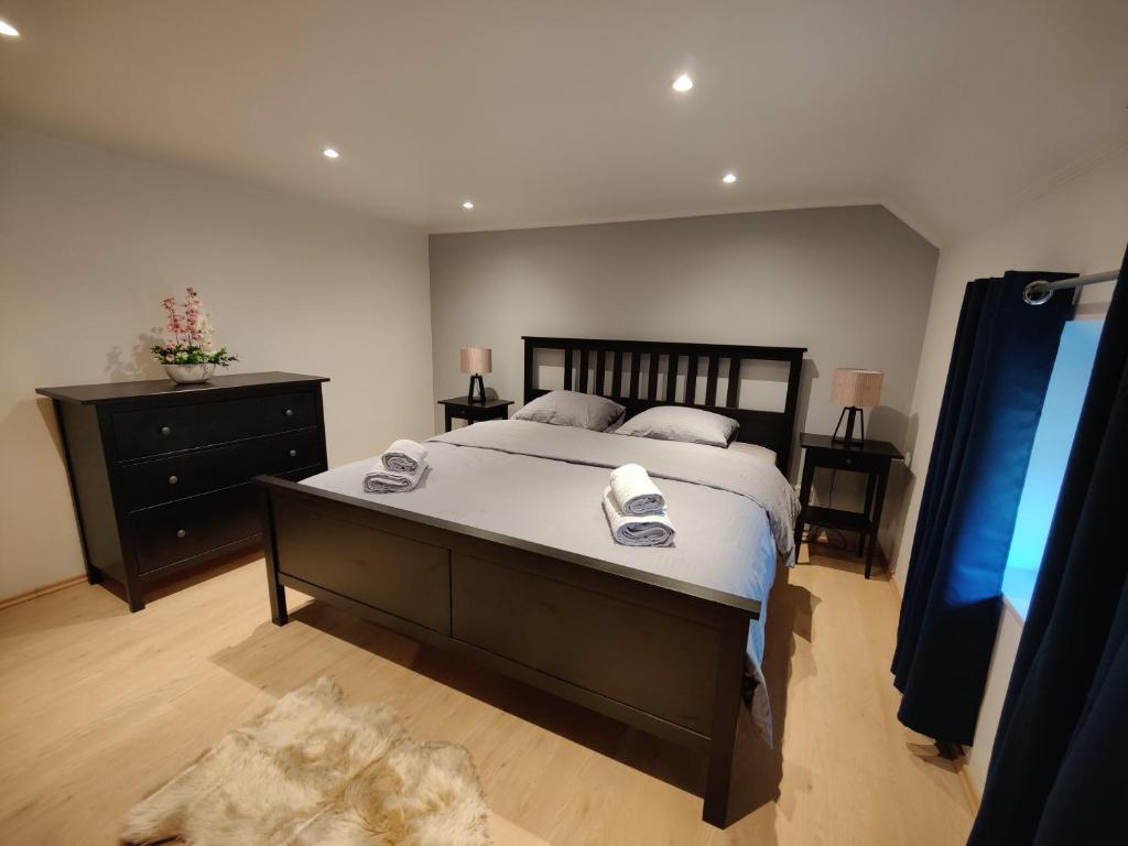 Ένα ή περισσότερα κρεβάτια σε δωμάτιο στο 3 Bedroom apartment in the Center of Larochette