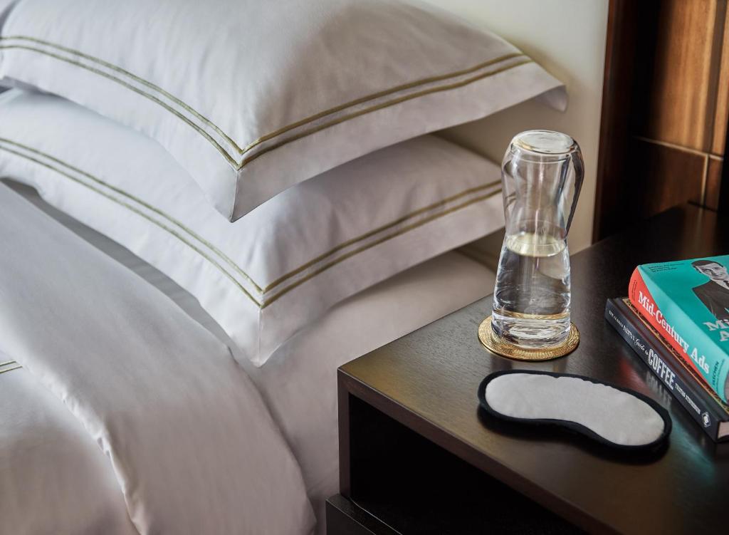 Viceroy Chicago - Suite With Disability Access