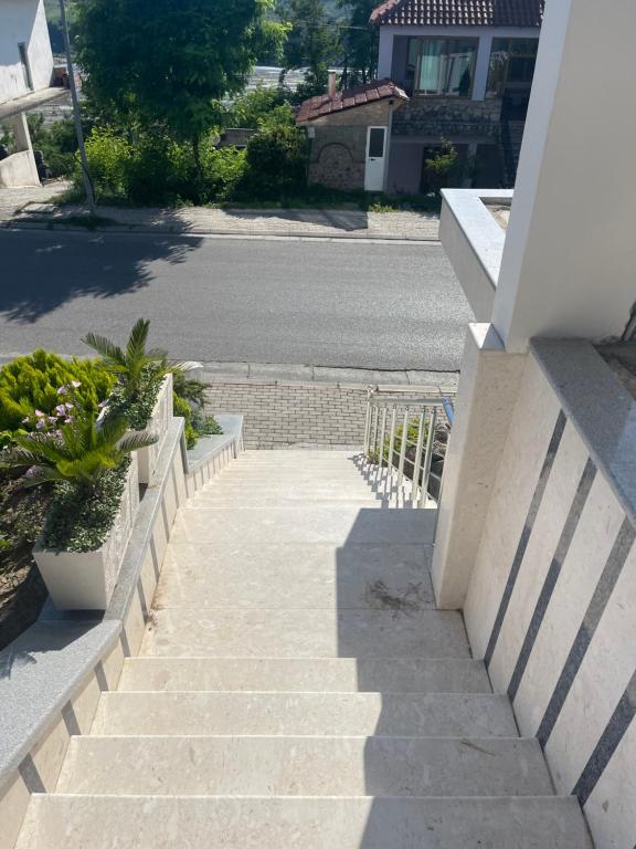 Fotografie z fotogalerie ubytování Hotel Latifi v destinaci Gramsh