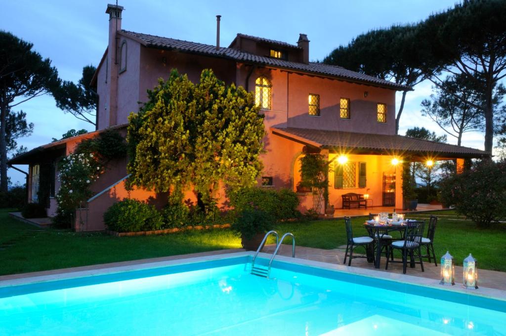 Πισίνα στο ή κοντά στο Villa La Stella