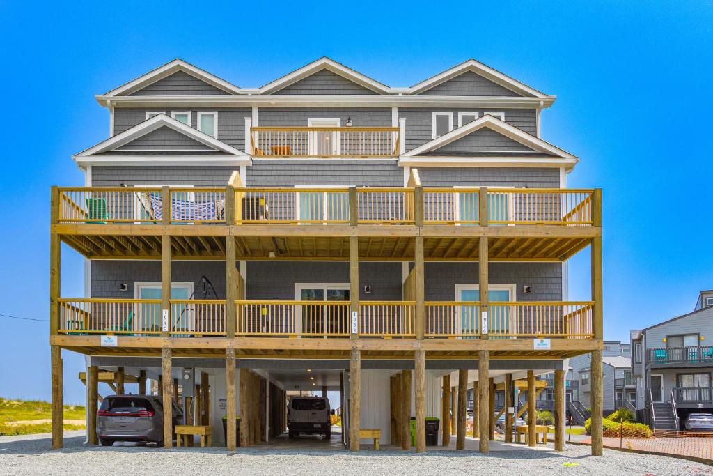 Topsail Serenity, North Topsail Beach Updated 2024 Prices