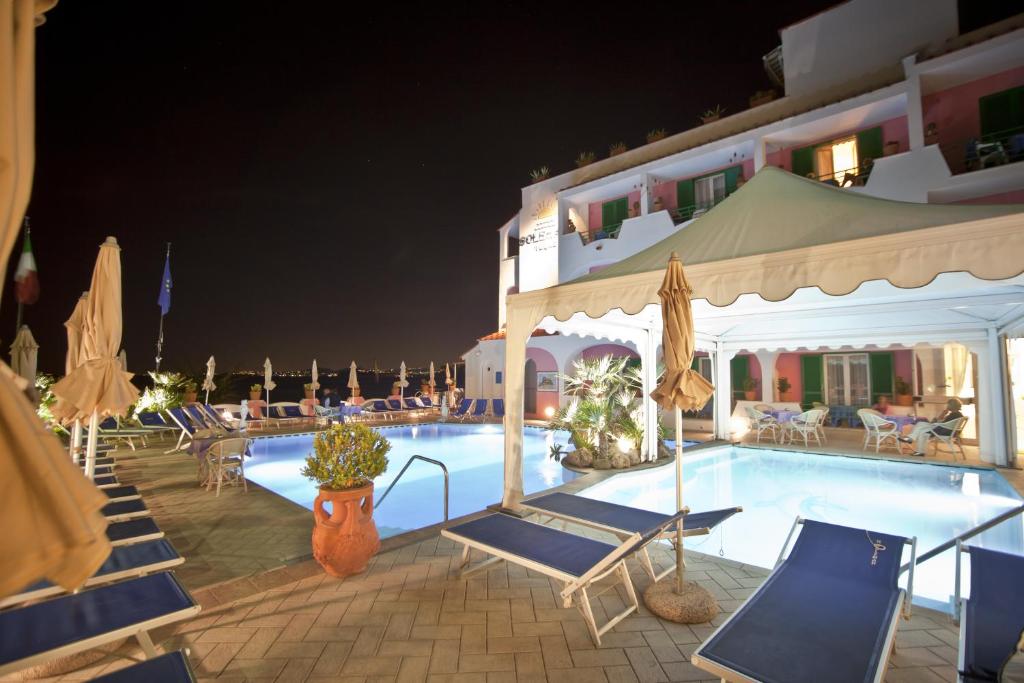 A piscina em ou perto de Hotel Solemare Beach & Beauty SPA