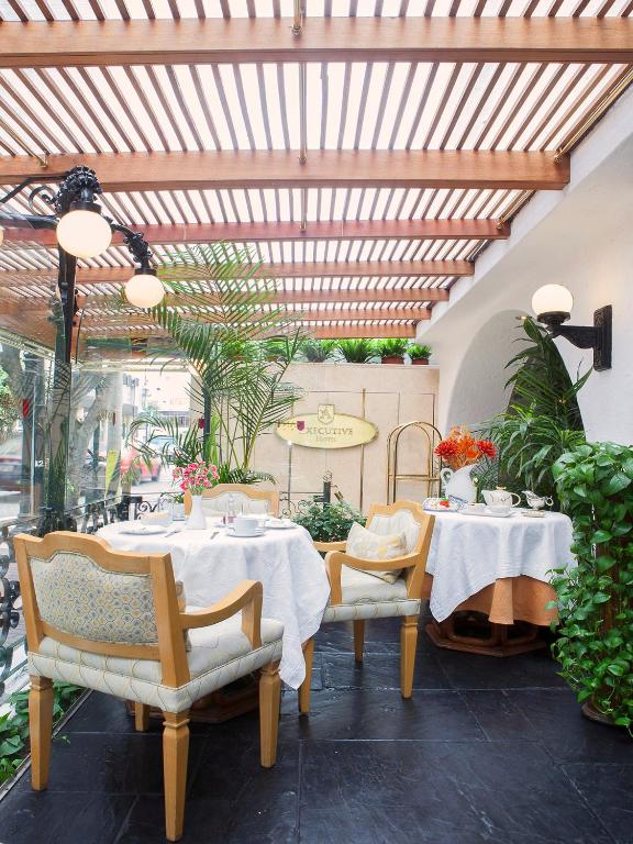 Posezení v ubytování Antara Hotel & Suites - Miraflores